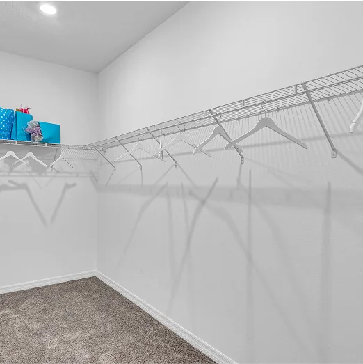 Closet da suíte do modelo Aspen no Wellness Ridge Clermont FL, casa Lennar em Orlando para brasileiros