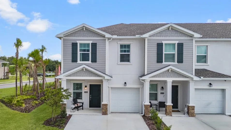 Fachada do modelo Sienna no Wellness Ridge Clermont FL, casa Lennar em Orlando para brasileiros